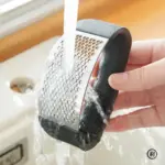 Edelstahl Knoblauchpresse – Manueller Zerkleinerer für Küche & Gemüse – Bild 3